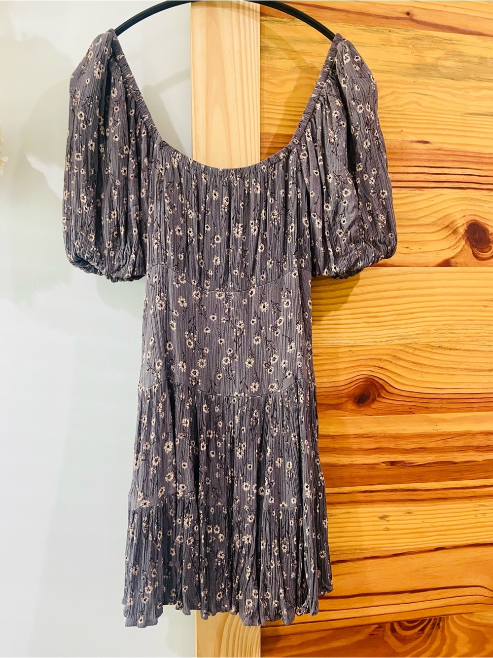 By Together Gray Floral Boho Mini Dress size small